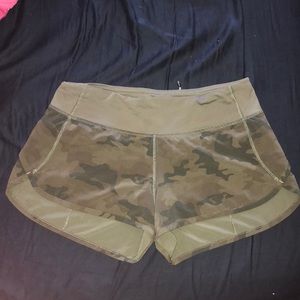 Lulu Lemon Camo Shorts size 4